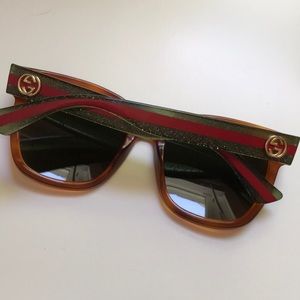 Gucci sparkle sunglasses